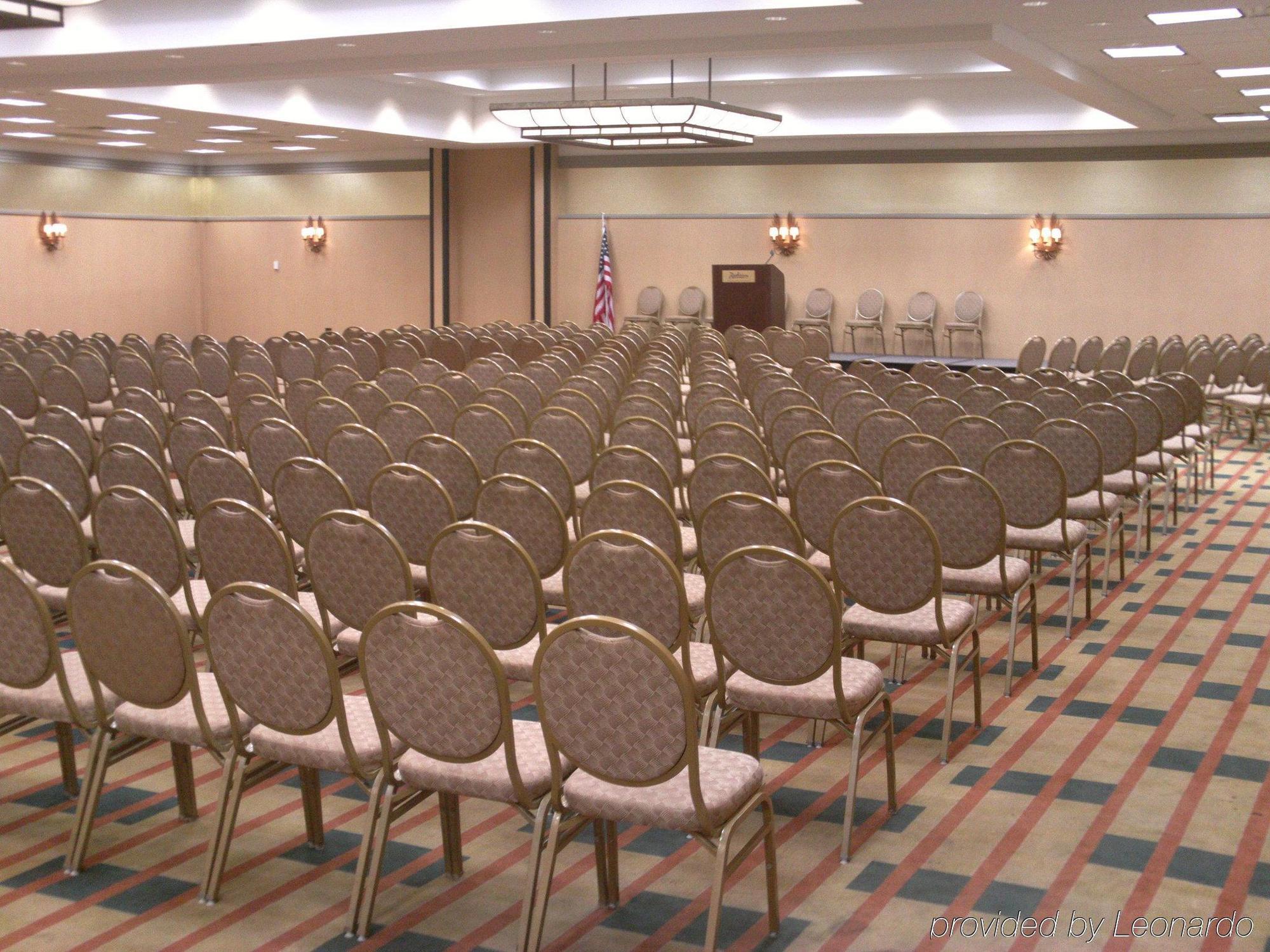 Radisson Philadelphia Northeast 3* Trevose
