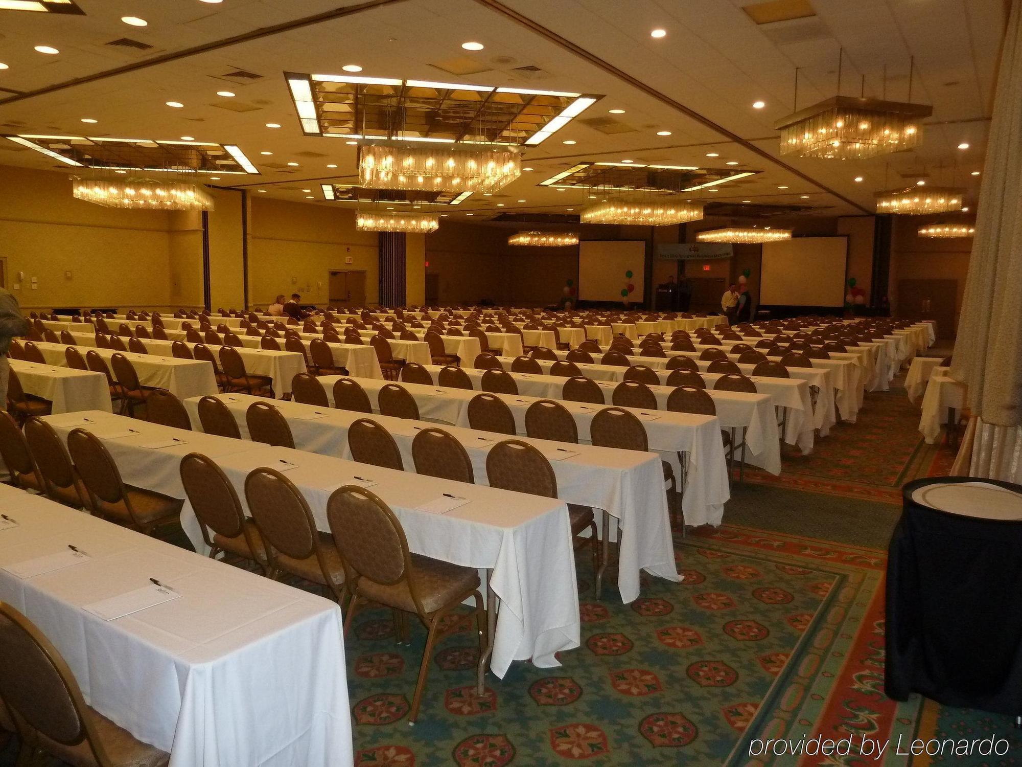 Radisson Philadelphia Northeast Hotel 3*